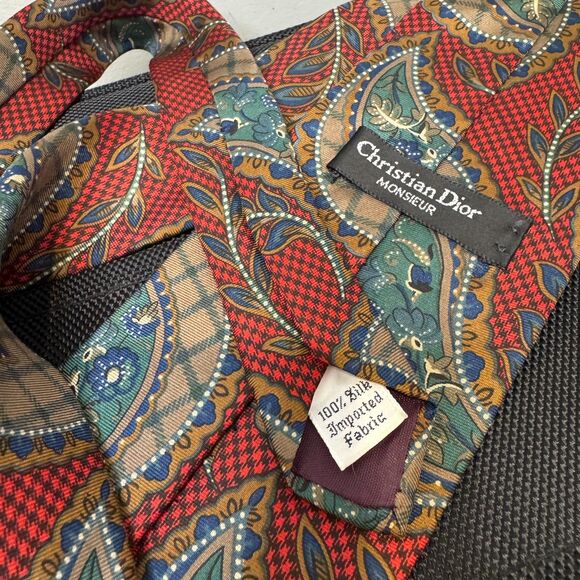 Christian Dior Monsieur Vintage Silk Neck Tie – Red & Blue Paisley Design - Picture 2 of 6